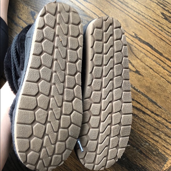 Old Navy Booties girls size 13 - Picture 5 of 5
